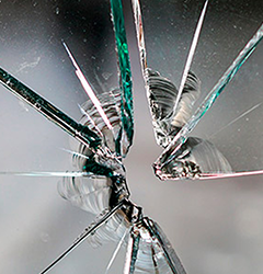 glass_in_pieces